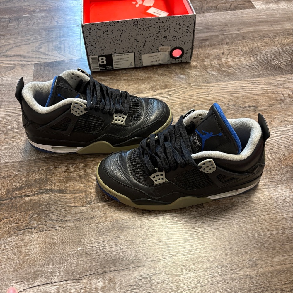 Jordan 4 Retros - Picture 2 of 6